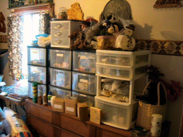SewingRoom2.gif picture by Sheilaanne1