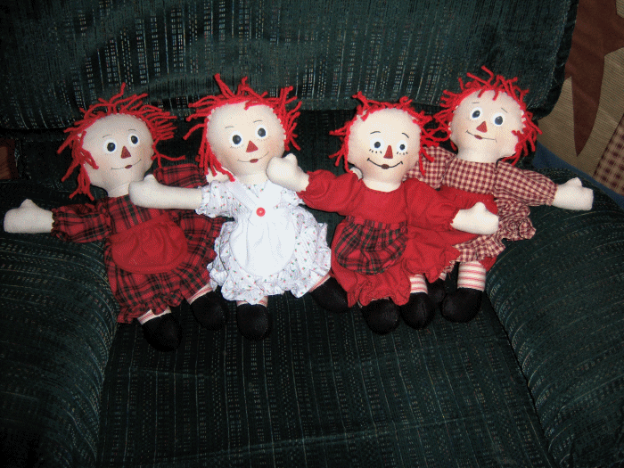 dolls1-2.gif picture by Sheilaanne1