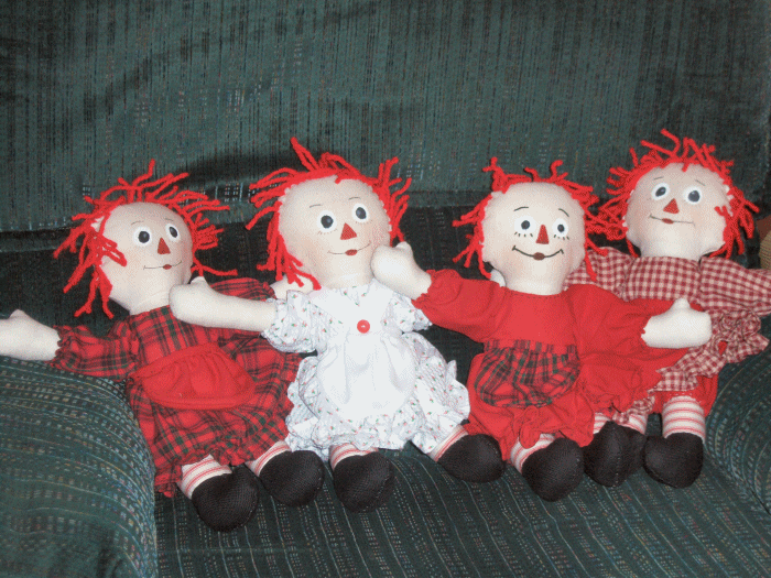 dolls2-1.gif picture by Sheilaanne1