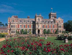 private guide tour somerleyton